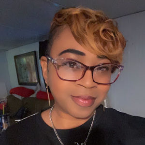 Meet your Posher, Janie